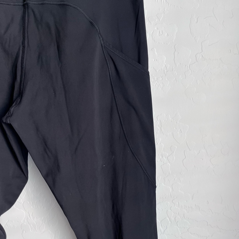 Lululemon Fast and Free leggings - Picture 11 of 13